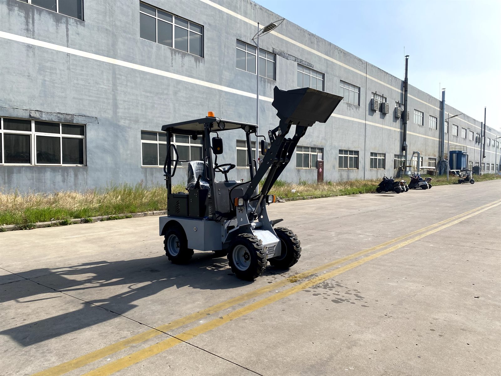 H160 compact wheel loader